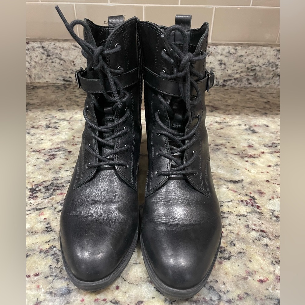 Womens naturalized combat boots